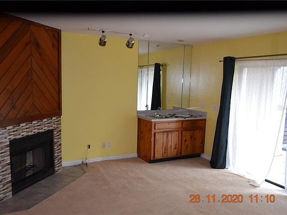 4th image of 15206 W Pond Woods Dr #1002