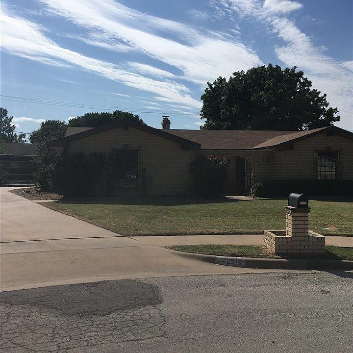 1st image of 2316 Randolph Dr