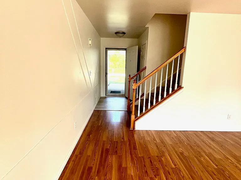 Entry and Staircase