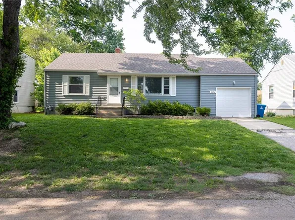 9904 E 34th St S, Independence, MO 64052