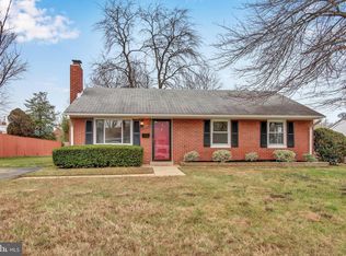 6220 Everglades Dr, Alexandria, VA 22312