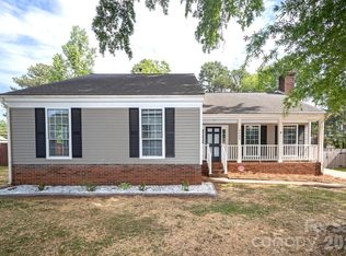 2600 Olde Whitehall Rd, Charlotte, NC 28273