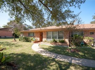 904 Mitchell St, Bryan, TX 77802