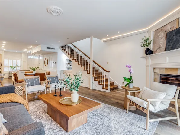 7510 W Northwest Hwy APT 1, Dallas, TX 75225