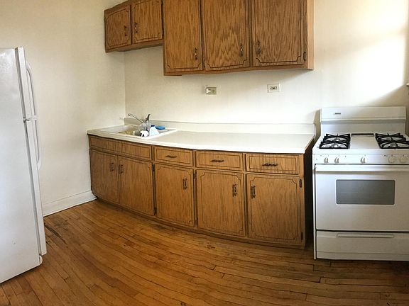 Simple kitchen