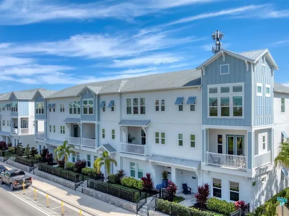 397 Gowdy Rd, Sarasota, FL 34237