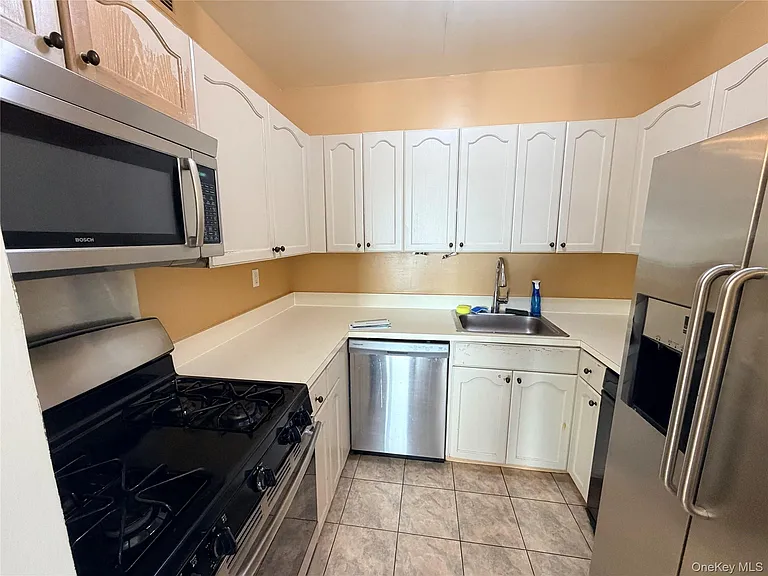 520 115th St #520E — Photo 6