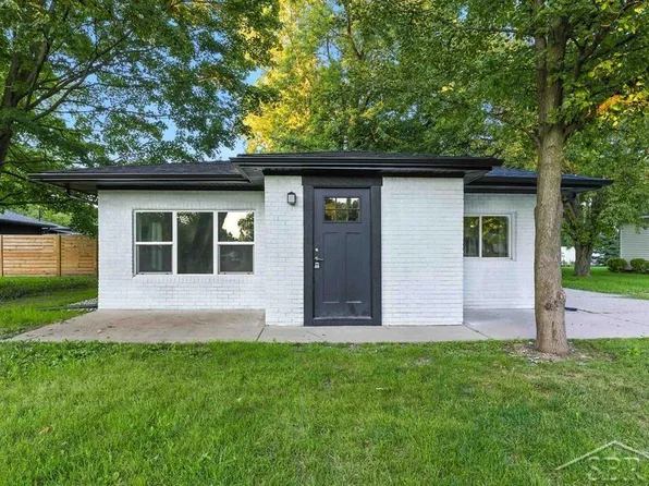 320 W Nickels St, Midland, MI 48640