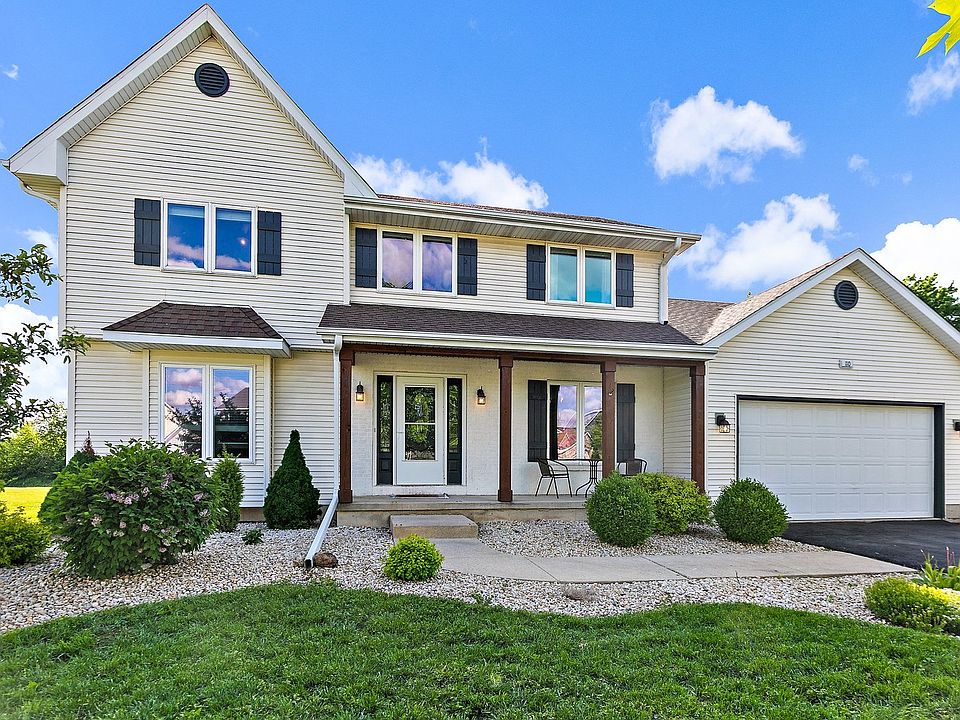 1st image of 110 Berkshire Dr