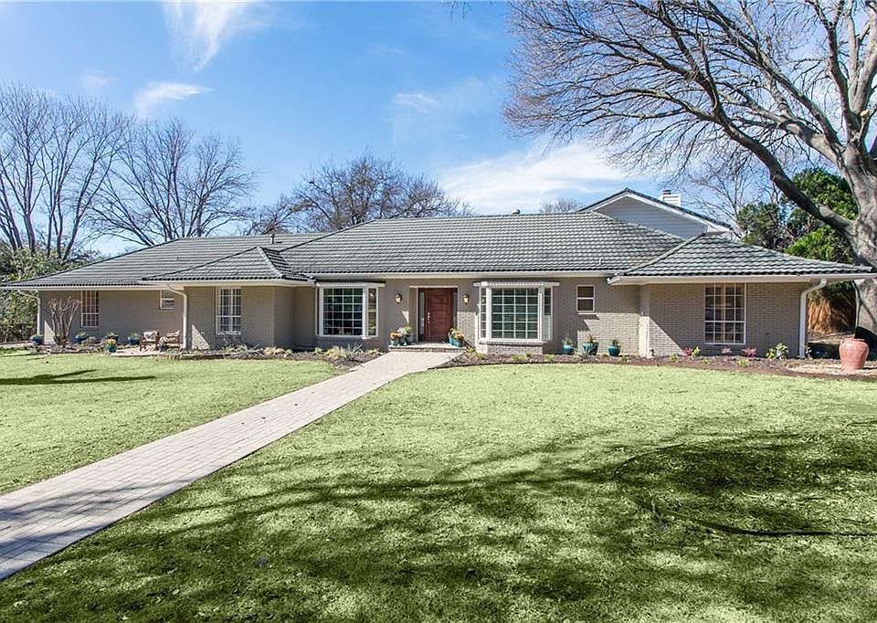 1st image of 13525 Sprucewood Dr