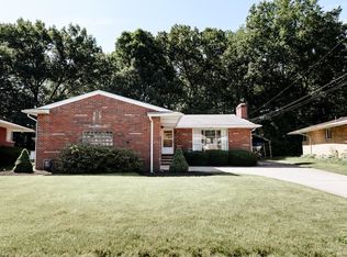 2044 Thurmont Rd, Akron, OH 44313