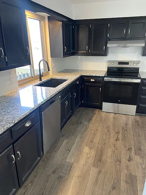2 bed, 1150 sqft, $1,750 — Photo 3