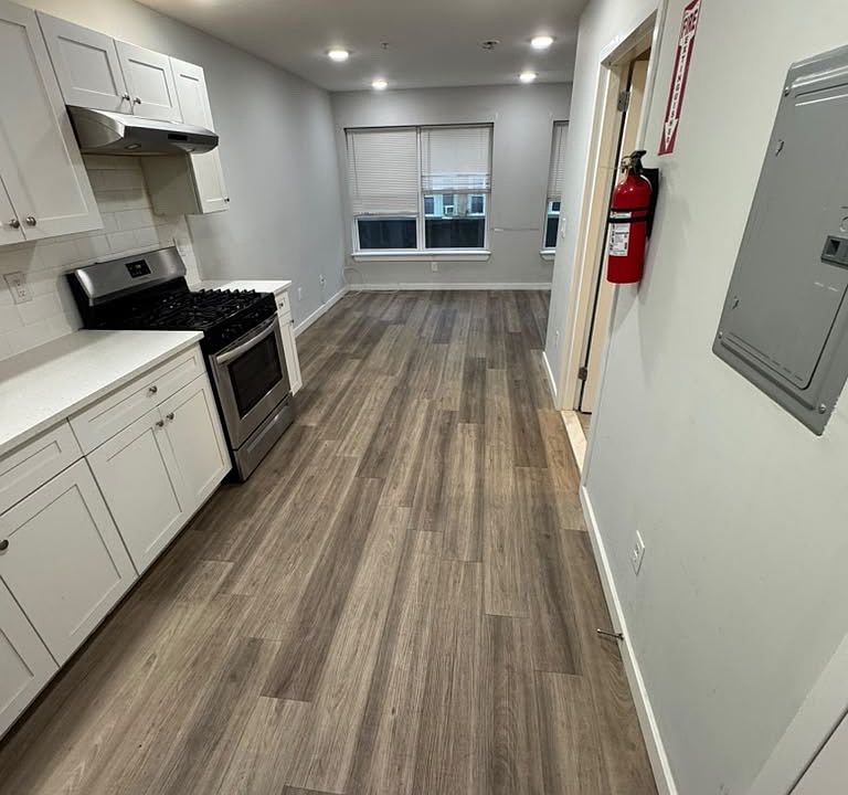 1st image of 96 16th Ave #0