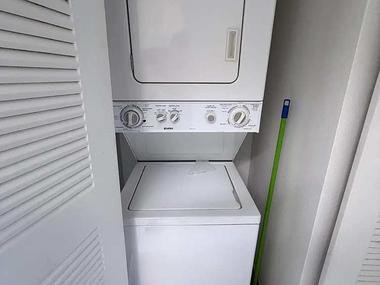 9919 Nob Hill Ct #9919 — Photo 10