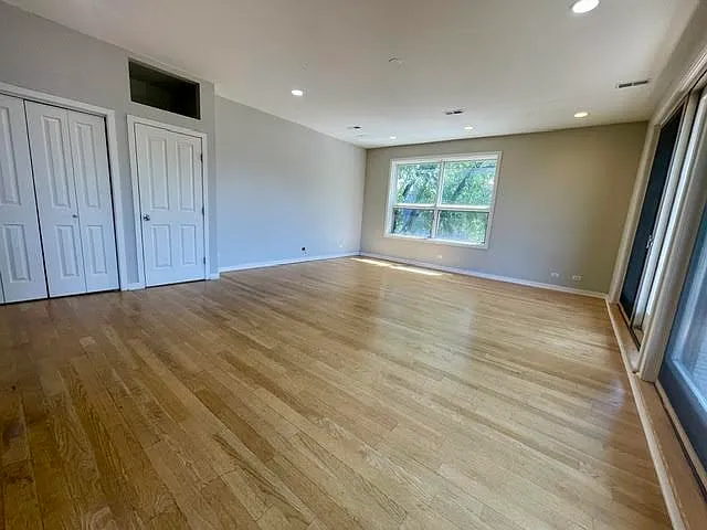 1150 N Hoyne Ave #2 — Photo 11