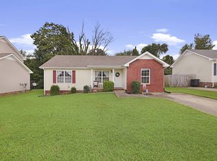 2788 Russet Ridge Dr, Clarksville, TN 37040