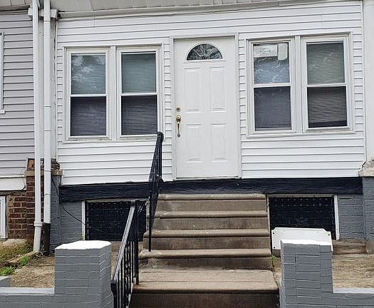 2nd image of 4927 N 17th St