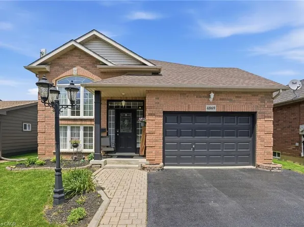 4869 Cherrywood Dr, Lincoln, ON L3J 0G3