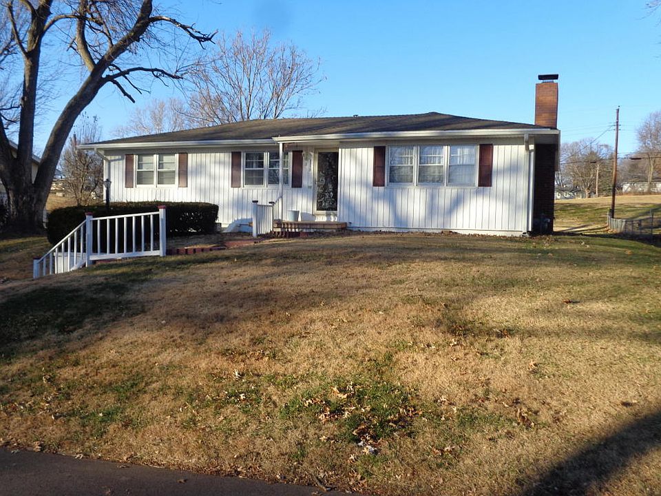 1st image of 3313 Linda Ln