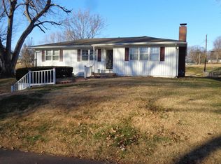3313 Linda Ln, Saint Joseph, MO 64506