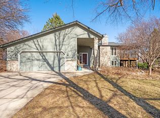 15219 Crystal Dr W, Burnsville, MN 55306