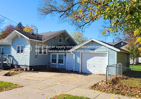 2nd image of 402 W Wolf Ave