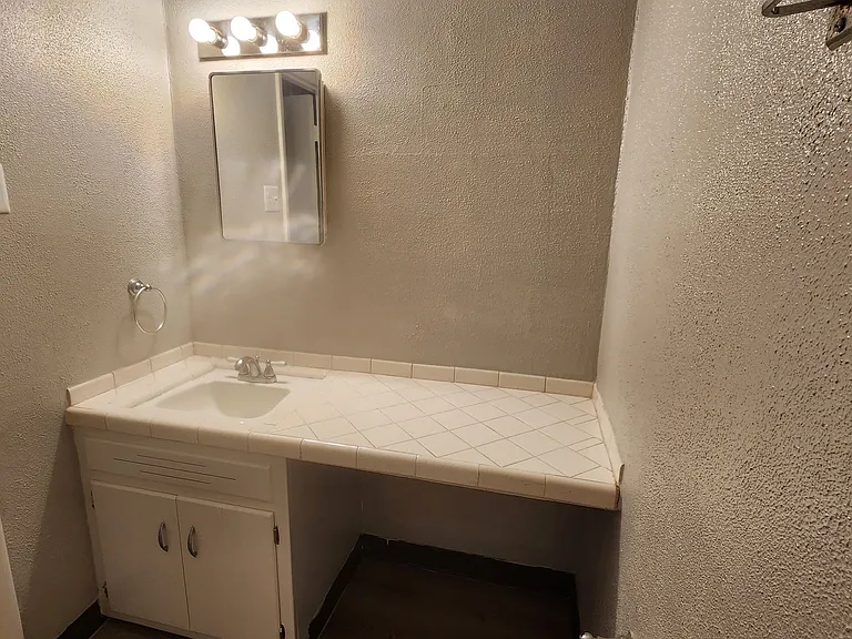 Patriot Apartments — Photo 22