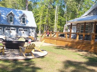 1452 Stukes Rd, Manning, SC 29102