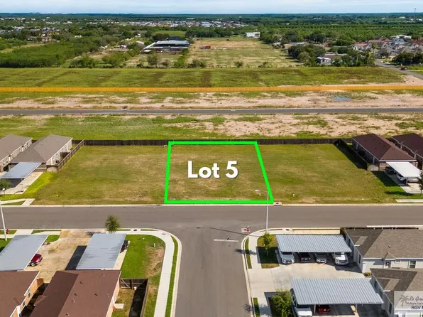 900 Sunset Ln #5, Mission, TX 78573