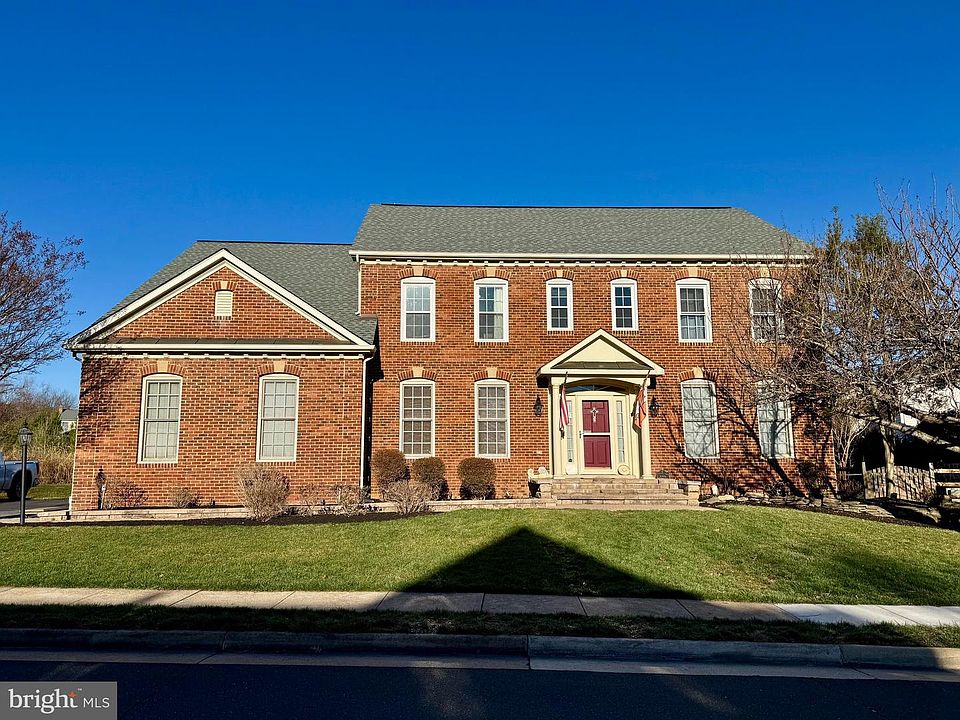 1st image of 14170 Clubhouse Rd