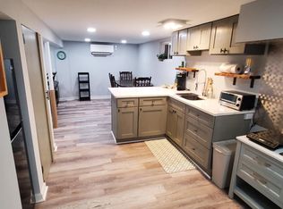 9505 Warren St #K, Silver Spring, MD 20910