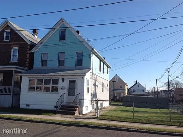 40 Wheeler Ave photo 1