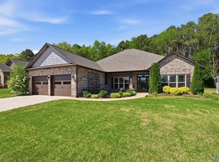 193 Somerton Dr, Huntsville, AL 35811