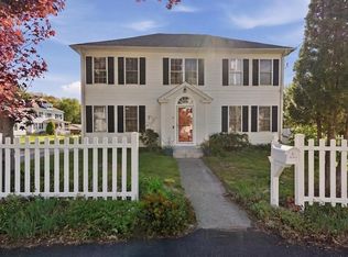 8 Coolidge St, Westford, MA 01886