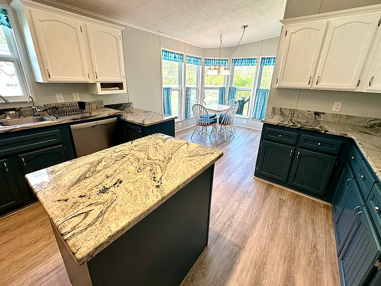419 Quartermaster Ct — Photo 38