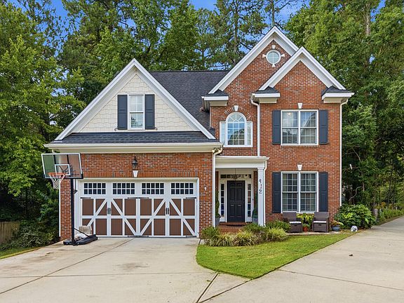 3rd image of 412 Thyme Pl