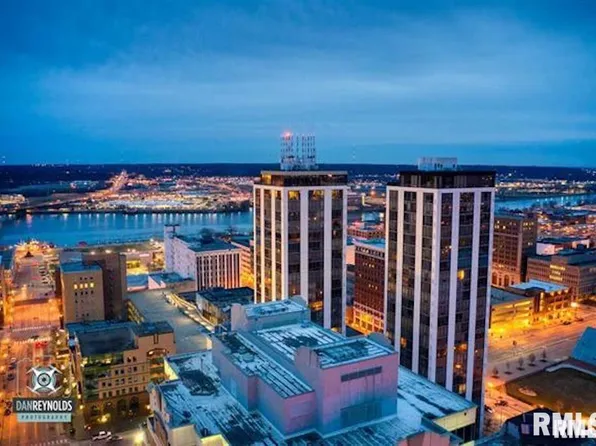 123 SW Jefferson Ave Unit E4s, Peoria, IL 61602