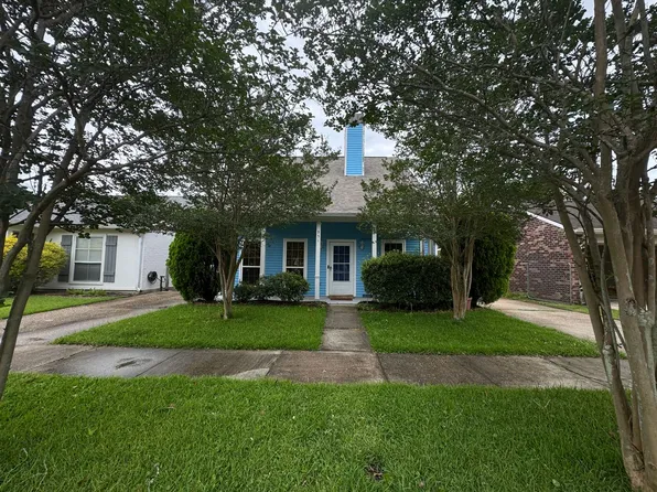 951 E Tom Stokes Ct, Baton Rouge, LA 70810