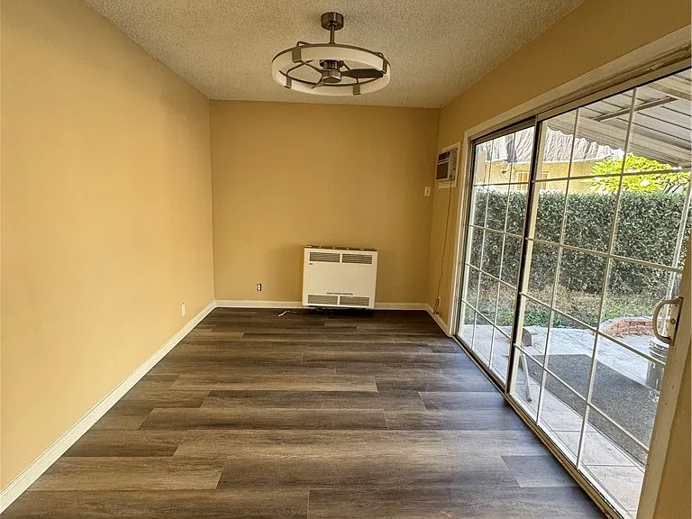 921 Carob Way — Photo 9