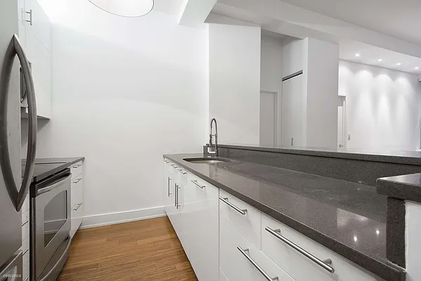 Rented by Corcoran | media 11
