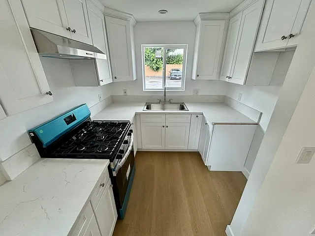 2 bed, $2,195 — Photo 4