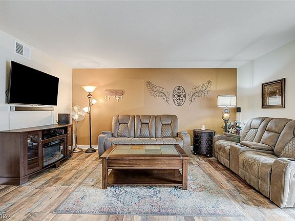 5th image of 5240 Indian River Dr Unit 273