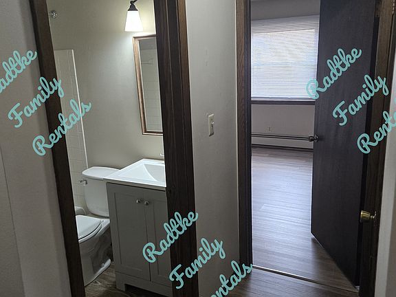 4th image of 5816 W Lincoln Ave #104