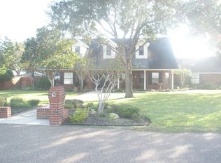 411 S Shary Blvd, Alton, TX 78573