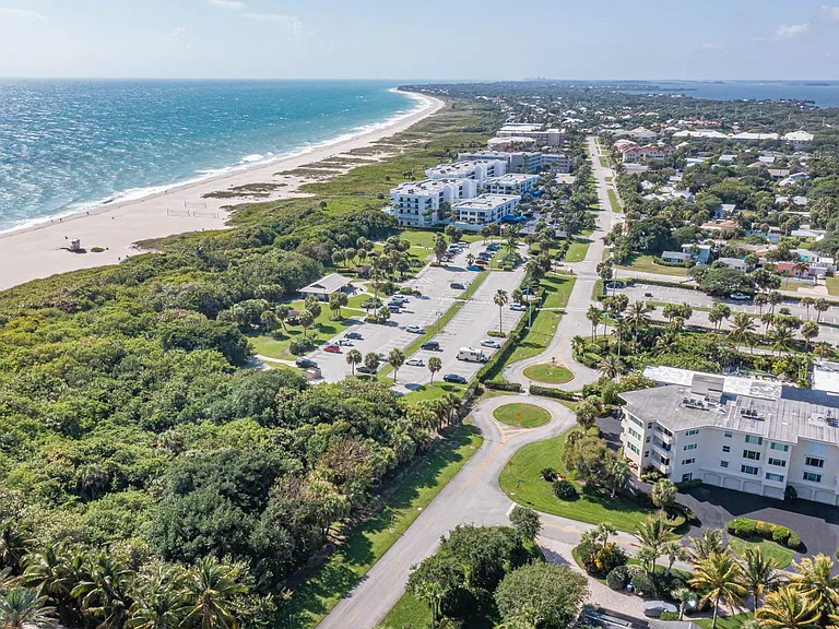 1715 Ocean Dr #3B — Photo 38