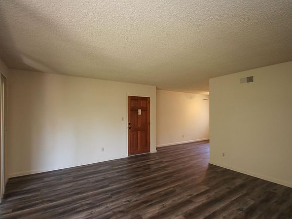 4th image of 1117 N Stoneman Ave APT C