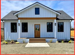 581 Ocean Shores Blvd SW, Ocean Shores, WA 98569