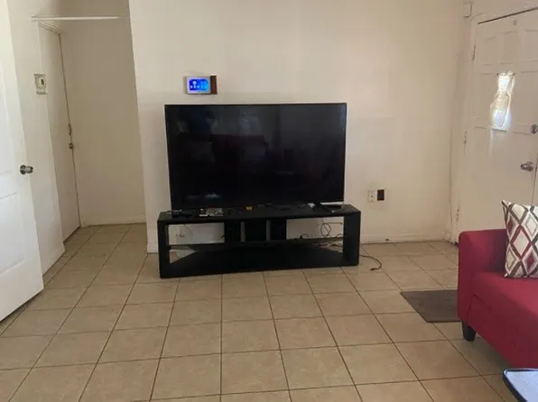 2163 32nd St, Sarasota, FL 34234