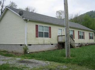 35 N Coyote Springs Farm Rd, Leicester, NC 28748