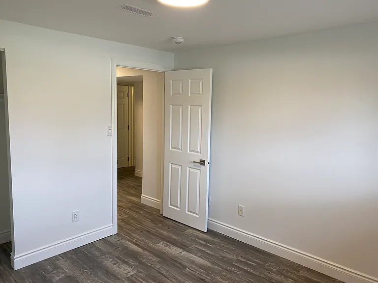 55 Edwina Ct #2 — Photo 7